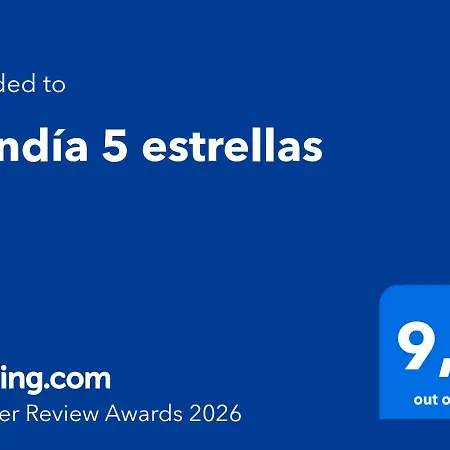 Gandia 5 Estrellas Apartman *